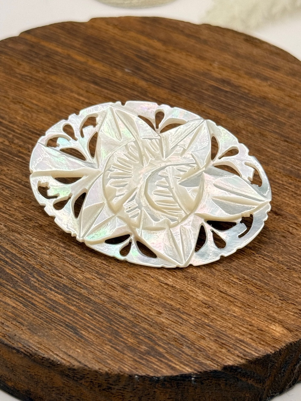 Vintage Mother-of-Pearl Floral Carved Brooch - White Iridescent